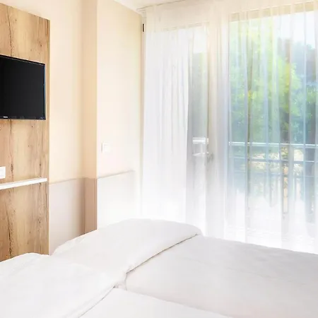 博高戴尔加达公寓酒店 公寓式酒店 加尔达